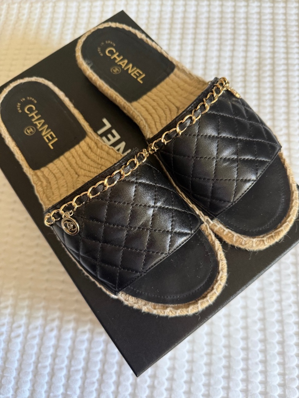 Chanel Shoes - Picture 1 of 12